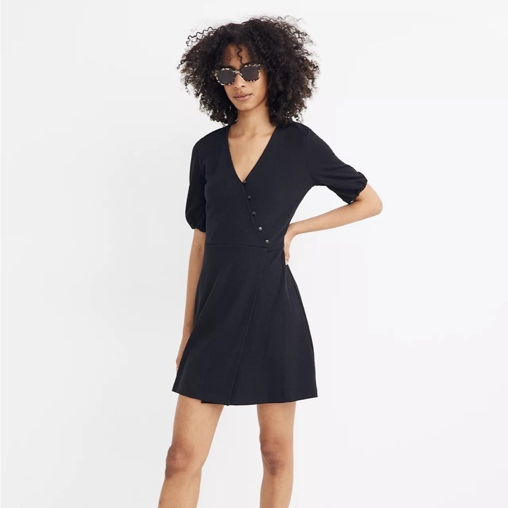 Madewell Cross Front Button Dress, size XS.